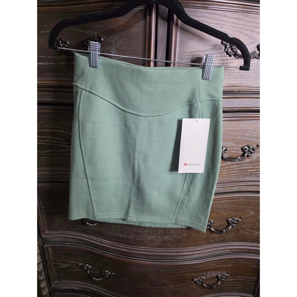 Lululemon Scuba High-Rise Mini Skirt Grey Eucalyptus XS LW8AT5S